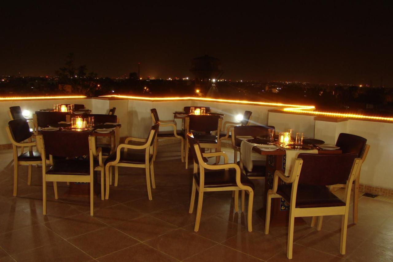 ג'איפור Aurum Boutique Hotel מראה חיצוני תמונה